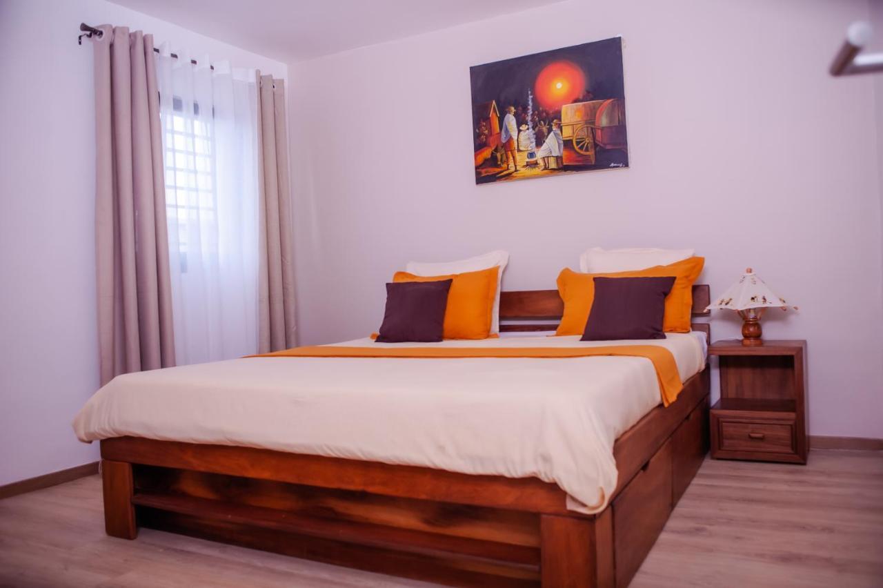 Ampifitia Guest House Tananarive Extérieur photo